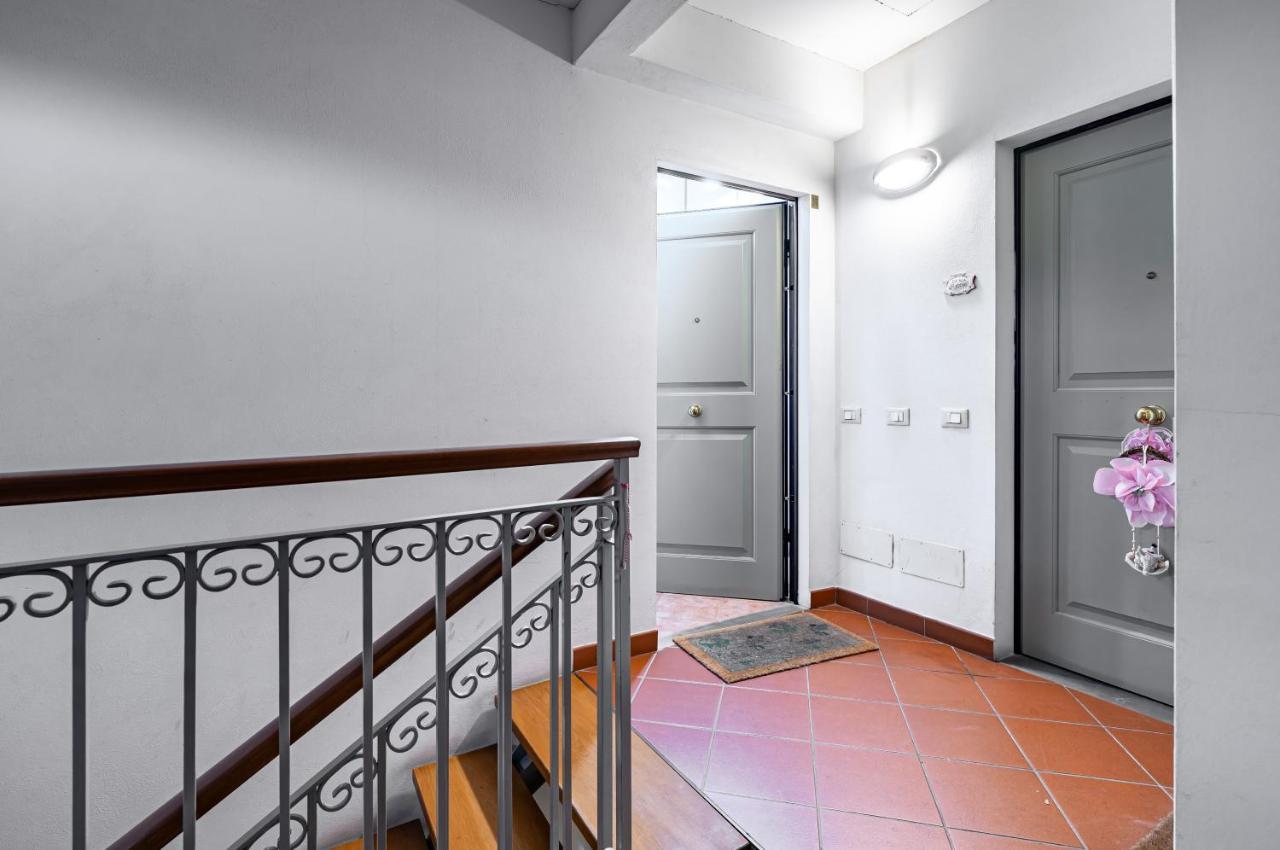 Arno River Quiet Apartment